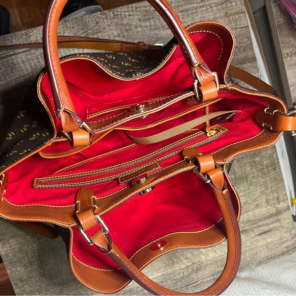 Dooney & Bourke Gretta bag - Picture 11 of 14